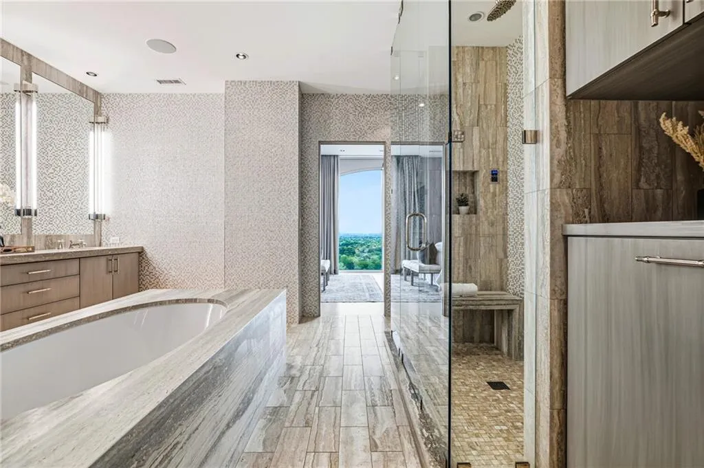 2795 Peachtree Road Ne Unit 2601, Atlanta, Georgia 30305, 2 Bedrooms Bedrooms, 0 ,2 BathroomsBathrooms,Residential,For Sale,2795 Peachtree Road Ne Unit 2601,7749140