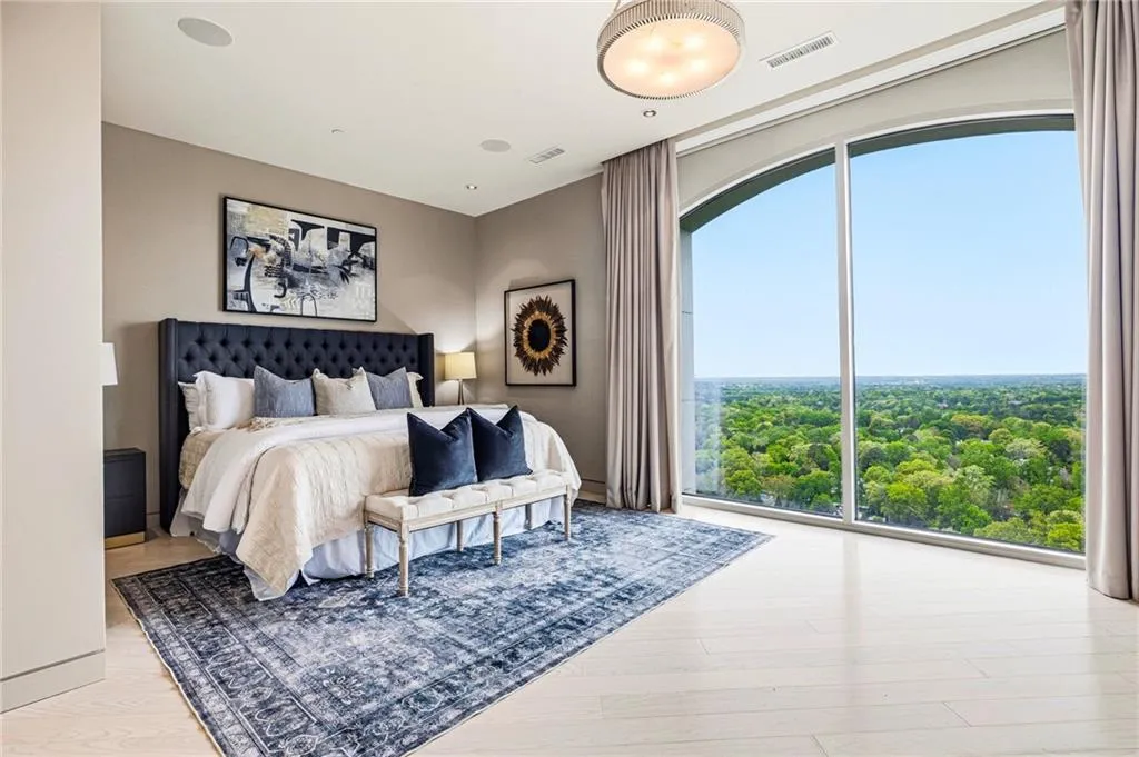 2795 Peachtree Road Ne Unit 2601, Atlanta, Georgia 30305, 2 Bedrooms Bedrooms, 0 ,2 BathroomsBathrooms,Residential,For Sale,2795 Peachtree Road Ne Unit 2601,7749140