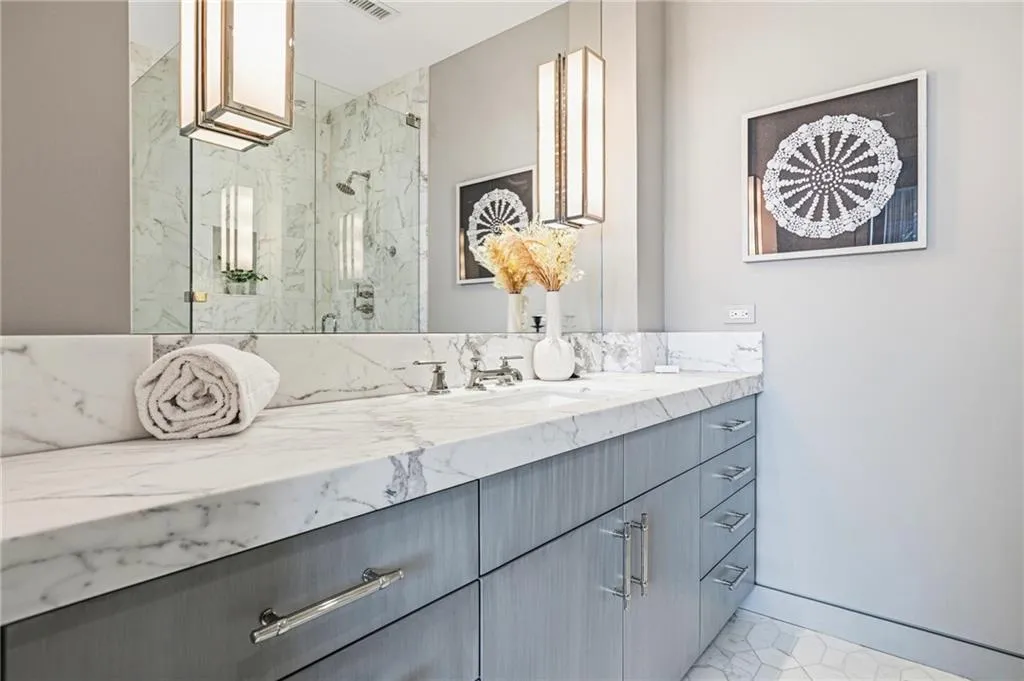 2795 Peachtree Road Ne Unit 2601, Atlanta, Georgia 30305, 2 Bedrooms Bedrooms, 0 ,2 BathroomsBathrooms,Residential,For Sale,2795 Peachtree Road Ne Unit 2601,7749140