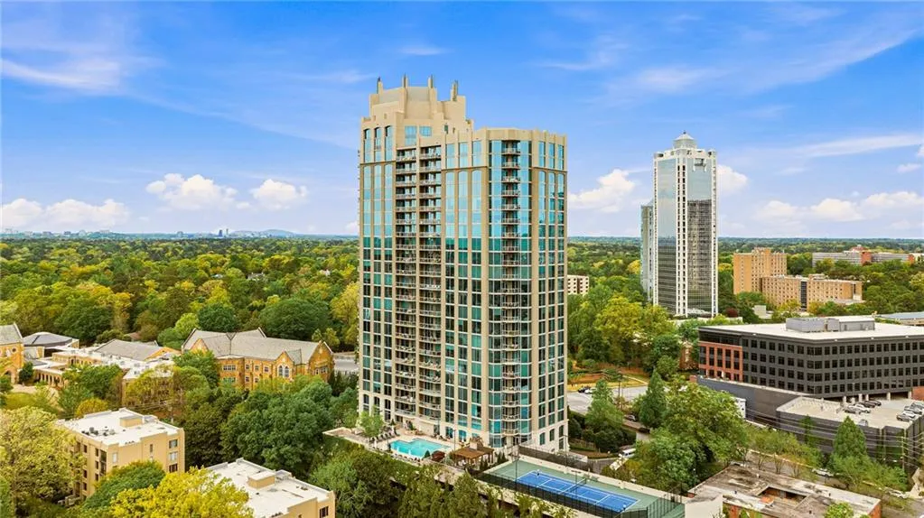 2795 Peachtree Road Ne Unit 2601, Atlanta, Georgia 30305, 2 Bedrooms Bedrooms, 0 ,2 BathroomsBathrooms,Residential,For Sale,2795 Peachtree Road Ne Unit 2601,7749140