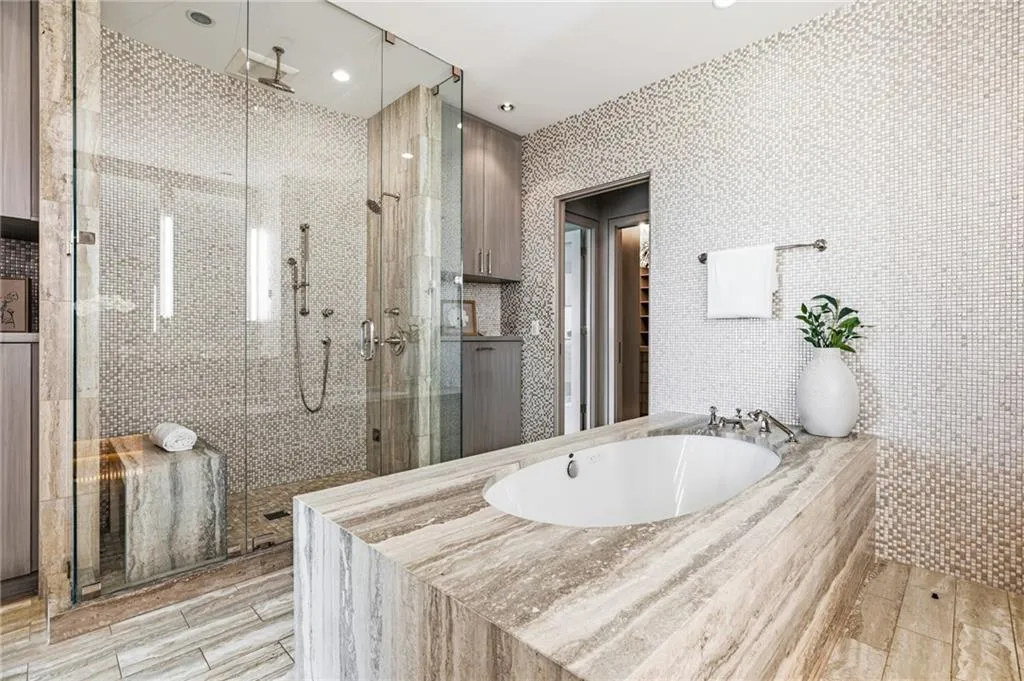 2795 Peachtree Road Ne Unit 2601, Atlanta, Georgia 30305, 2 Bedrooms Bedrooms, 0 ,2 BathroomsBathrooms,Residential,For Sale,2795 Peachtree Road Ne Unit 2601,7749140