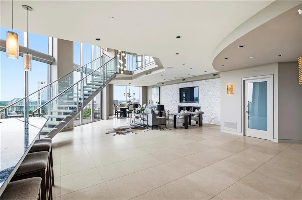 2795 Peachtree Road Ne Unit 2601, Atlanta, Georgia 30305, 2 Bedrooms Bedrooms, 0 ,2 BathroomsBathrooms,Residential,For Sale,2795 Peachtree Road Ne Unit 2601,7749140