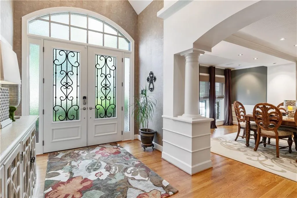 15 S Battery Place, Atlanta, Georgia 30342, 4 Bedrooms Bedrooms, ,3 BathroomsBathrooms,Residential,Sold,15 S Battery Place,7070686