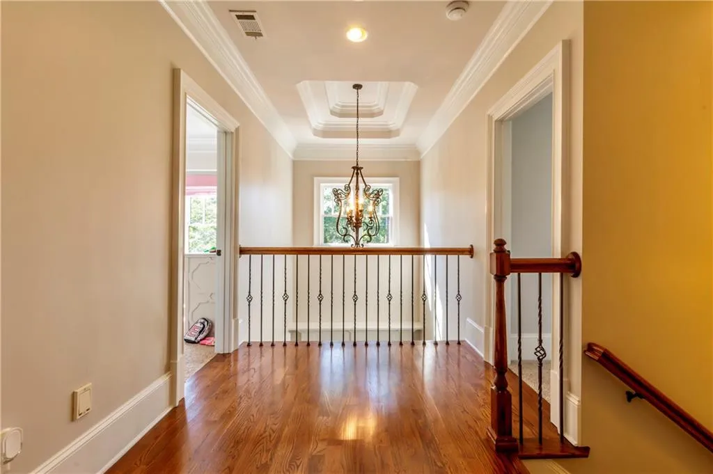 284 Hedden Street Ne, Atlanta, Georgia 30342, 5 Bedrooms Bedrooms, ,4 BathroomsBathrooms,Residential,Sold,284 Hedden Street Ne,6626558