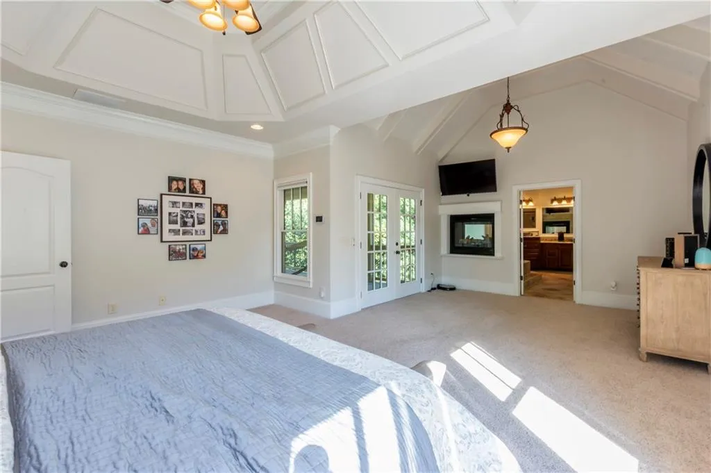 284 Hedden Street Ne, Atlanta, Georgia 30342, 5 Bedrooms Bedrooms, ,4 BathroomsBathrooms,Residential,Sold,284 Hedden Street Ne,6626558