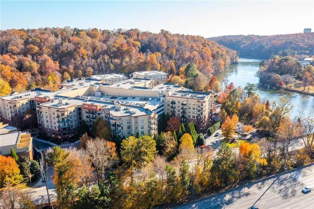 200 River Vista Drive Unit 324, Atlanta, Georgia 30339, 2 Bedrooms Bedrooms, ,2 BathroomsBathrooms,Residential,Sold,200 River Vista Drive Unit 324,7098014
