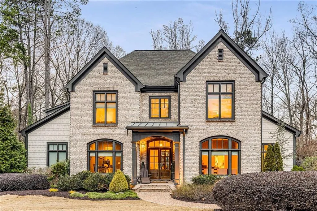 5030 Riverview Road, Atlanta, Georgia 30327, 7 Bedrooms Bedrooms, ,9 BathroomsBathrooms,Residential,Sold,5030 Riverview Road,7353377