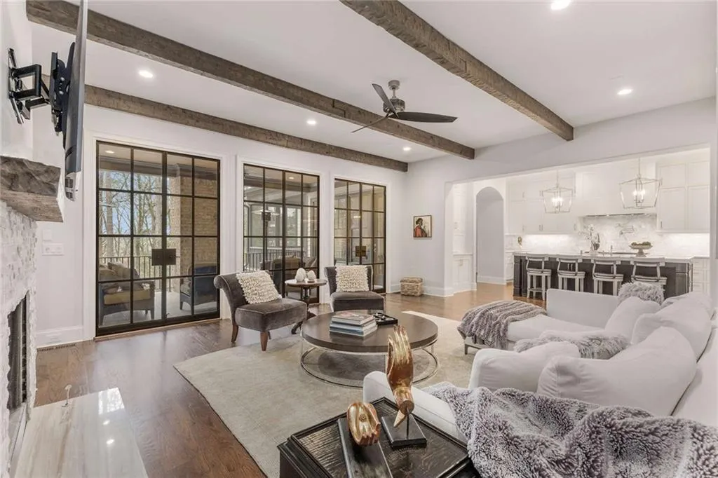 5030 Riverview Road, Atlanta, Georgia 30327, 7 Bedrooms Bedrooms, ,9 BathroomsBathrooms,Residential,Sold,5030 Riverview Road,7353377