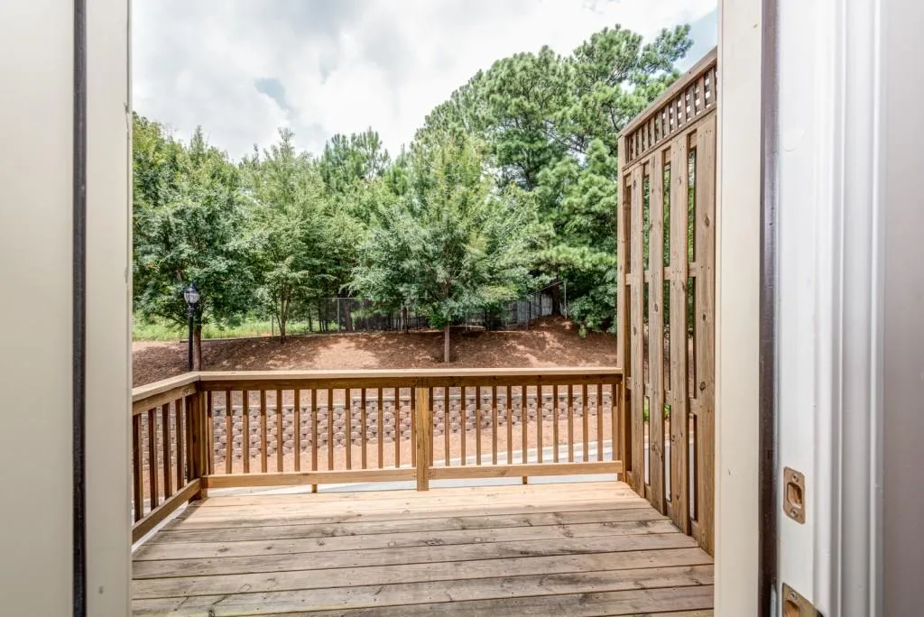 7460 Glisten Avenue, Atlanta, Georgia 30328, 3 Bedrooms Bedrooms, ,3 BathroomsBathrooms,Residential,Sold,7460 Glisten Avenue,5885657