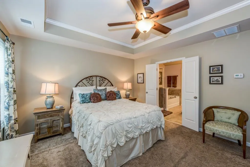 7460 Glisten Avenue, Atlanta, Georgia 30328, 3 Bedrooms Bedrooms, ,3 BathroomsBathrooms,Residential,Sold,7460 Glisten Avenue,5885657