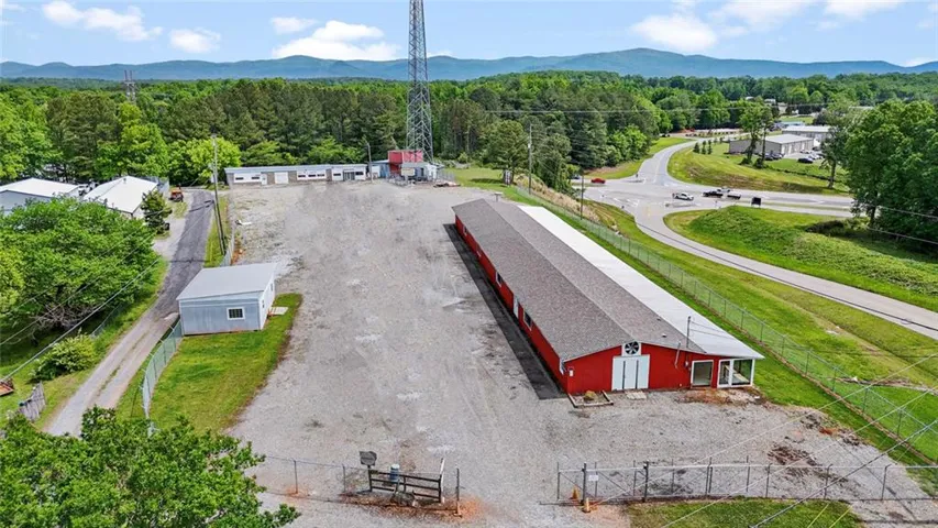 24 Flea Market Road, Jasper, Georgia 30143