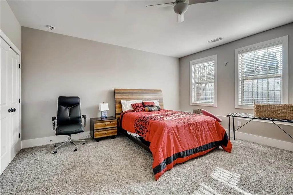 305 Alderwood Lane, Sandy Springs, Georgia 30328, 3 Bedrooms Bedrooms, ,3 BathroomsBathrooms,Residential,Sold,305 Alderwood Lane,6821411