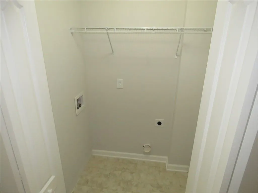 311 Peachtree Hills Avenue Ne Unit 6a, Atlanta, Georgia 30305, 2 Bedrooms Bedrooms, 0 ,1 BathroomBathrooms,Residential,For Sale,311 Peachtree Hills Avenue Ne Unit 6a,7690454