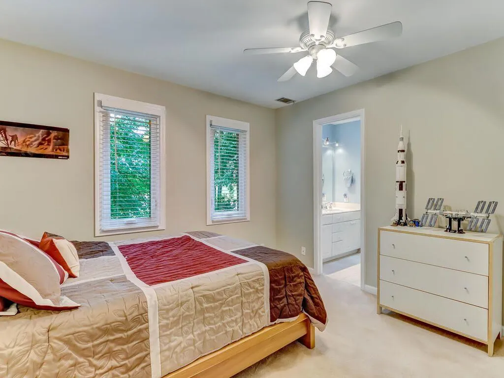 1895 Redbourne Drive, Sandy Springs, Georgia 30350, 4 Bedrooms Bedrooms, ,3 BathroomsBathrooms,Residential,Sold,1895 Redbourne Drive,6884592