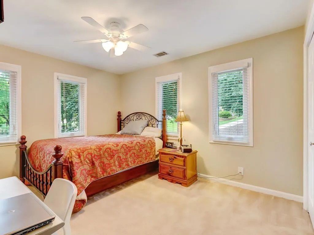 1895 Redbourne Drive, Sandy Springs, Georgia 30350, 4 Bedrooms Bedrooms, ,3 BathroomsBathrooms,Residential,Sold,1895 Redbourne Drive,6884592