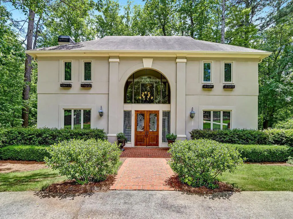1895 Redbourne Drive, Sandy Springs, Georgia 30350, 4 Bedrooms Bedrooms, ,3 BathroomsBathrooms,Residential,Sold,1895 Redbourne Drive,6884592