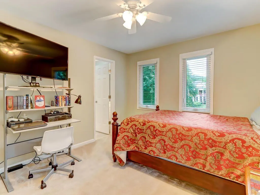 1895 Redbourne Drive, Sandy Springs, Georgia 30350, 4 Bedrooms Bedrooms, ,3 BathroomsBathrooms,Residential,Sold,1895 Redbourne Drive,6884592
