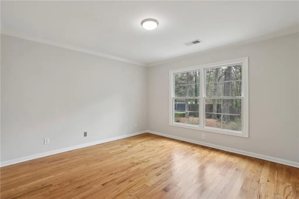 280 Seamarsh Court, Atlanta, Georgia 30328, 4 Bedrooms Bedrooms, ,3 BathroomsBathrooms,Residential,Sold,280 Seamarsh Court,7545072