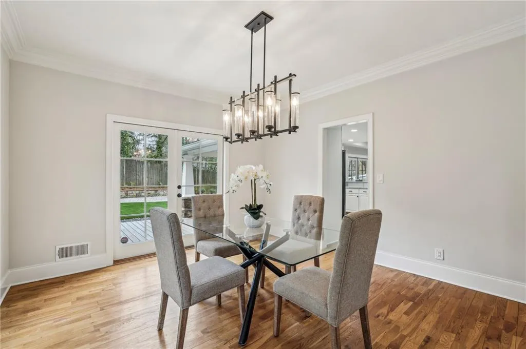 280 Seamarsh Court, Atlanta, Georgia 30328, 4 Bedrooms Bedrooms, ,3 BathroomsBathrooms,Residential,Sold,280 Seamarsh Court,7545072
