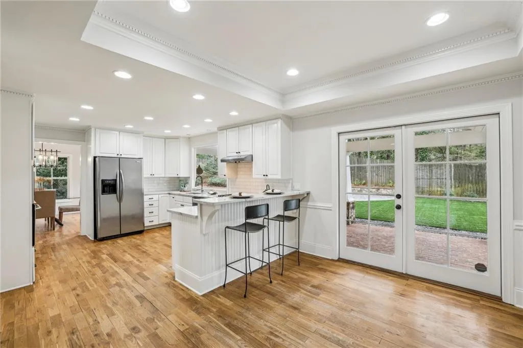 280 Seamarsh Court, Atlanta, Georgia 30328, 4 Bedrooms Bedrooms, ,3 BathroomsBathrooms,Residential,Sold,280 Seamarsh Court,7545072