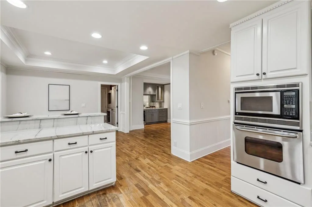280 Seamarsh Court, Atlanta, Georgia 30328, 4 Bedrooms Bedrooms, ,3 BathroomsBathrooms,Residential,Sold,280 Seamarsh Court,7545072