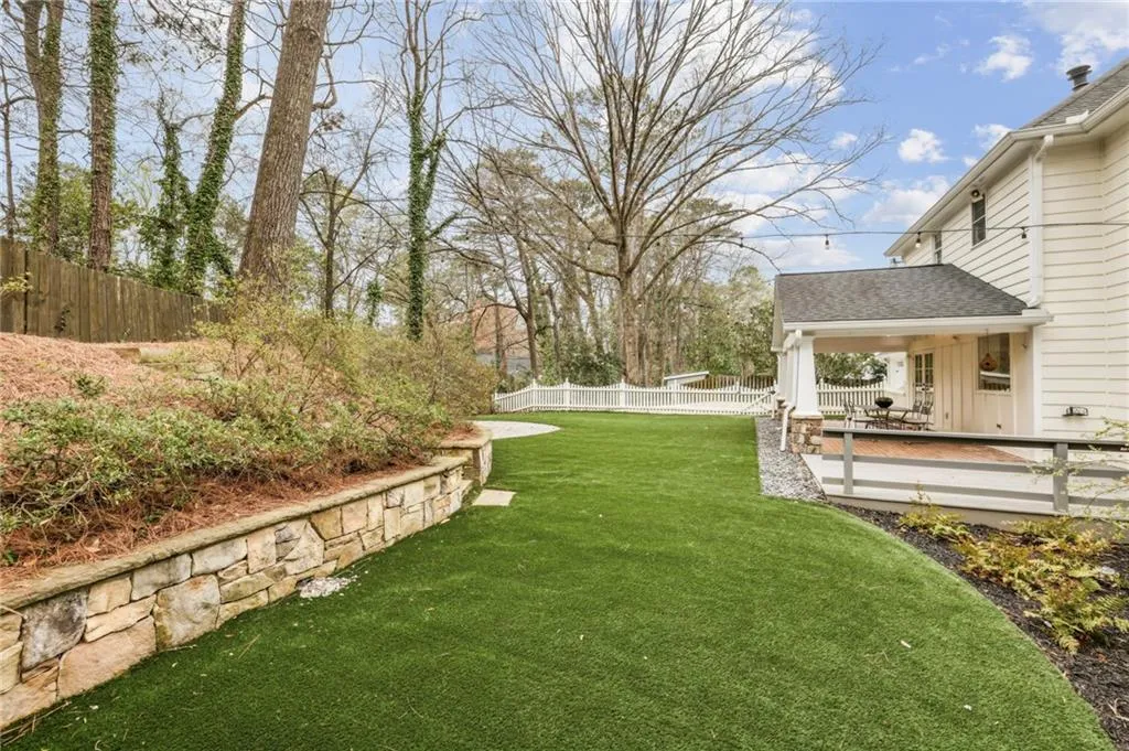280 Seamarsh Court, Atlanta, Georgia 30328, 4 Bedrooms Bedrooms, ,3 BathroomsBathrooms,Residential,Sold,280 Seamarsh Court,7545072