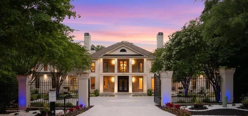 1430 N Harris Ridge, Atlanta, Georgia 30327, 7 Bedrooms Bedrooms, ,7 BathroomsBathrooms,Residential,For Sale,1430 N Harris Ridge,7676132