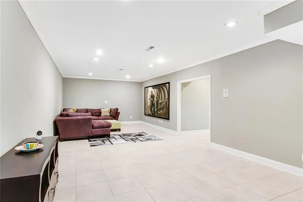 5600 Errol Place, Atlanta, Georgia 30327, 5 Bedrooms Bedrooms, ,4 BathroomsBathrooms,Residential,Sold,5600 Errol Place,6938063