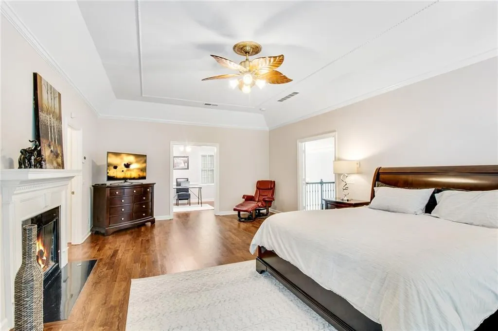 5600 Errol Place, Atlanta, Georgia 30327, 5 Bedrooms Bedrooms, ,4 BathroomsBathrooms,Residential,Sold,5600 Errol Place,6938063