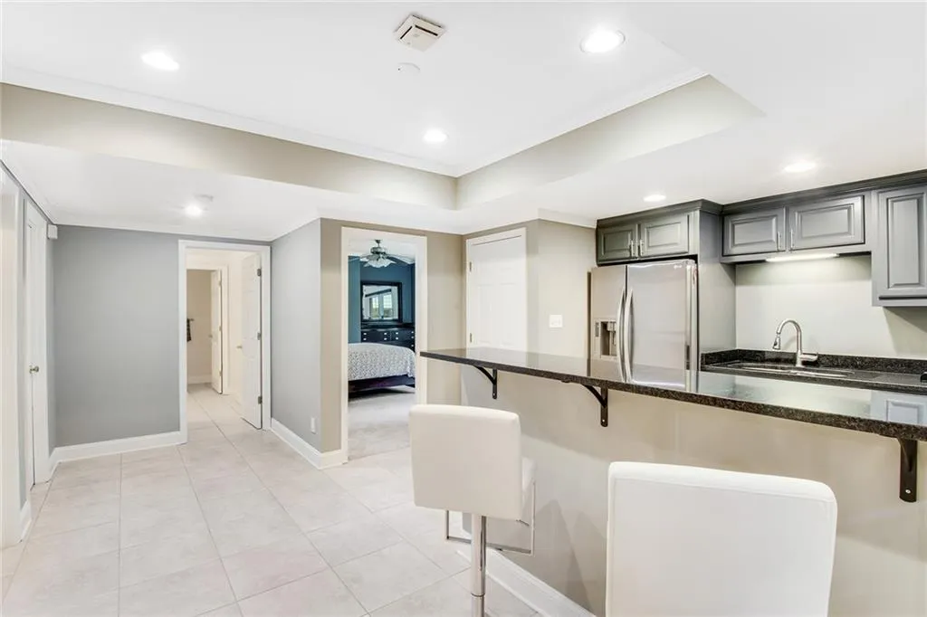 5600 Errol Place, Atlanta, Georgia 30327, 5 Bedrooms Bedrooms, ,4 BathroomsBathrooms,Residential,Sold,5600 Errol Place,6938063