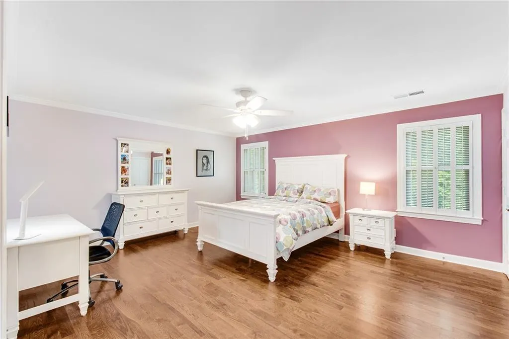 5600 Errol Place, Atlanta, Georgia 30327, 5 Bedrooms Bedrooms, ,4 BathroomsBathrooms,Residential,Sold,5600 Errol Place,6938063