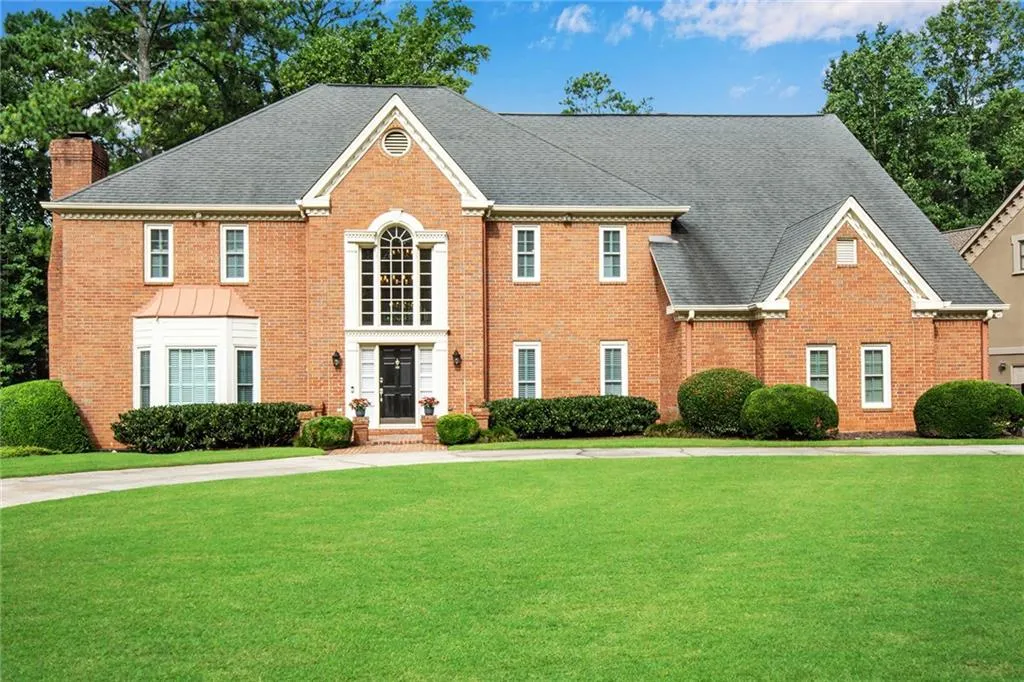 5600 Errol Place, Atlanta, Georgia 30327, 5 Bedrooms Bedrooms, ,4 BathroomsBathrooms,Residential,Sold,5600 Errol Place,6938063