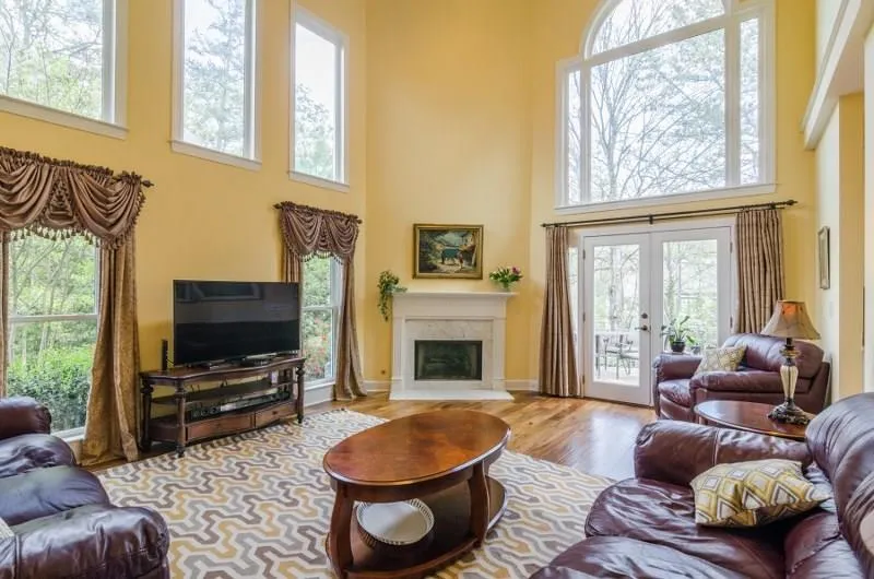 4575 Windsor Park Place, Sandy Springs, Georgia 30342, 4 Bedrooms Bedrooms, ,2 BathroomsBathrooms,Residential,Sold,4575 Windsor Park Place,5672861