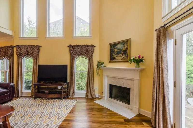 4575 Windsor Park Place, Sandy Springs, Georgia 30342, 4 Bedrooms Bedrooms, ,2 BathroomsBathrooms,Residential,Sold,4575 Windsor Park Place,5672861