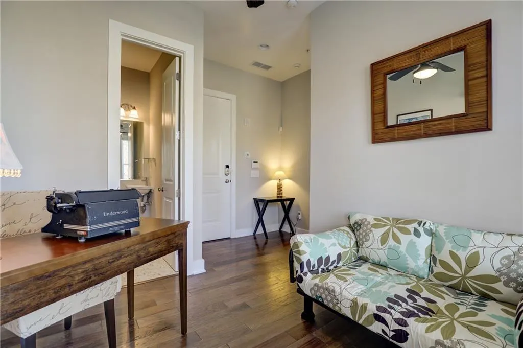 6719 Cadence Boulevard Unit 33, Sandy Springs, Georgia 30328, 1 Bedroom Bedrooms, ,2 BathroomsBathrooms,Residential,Sold,6719 Cadence Boulevard Unit 33,6817676