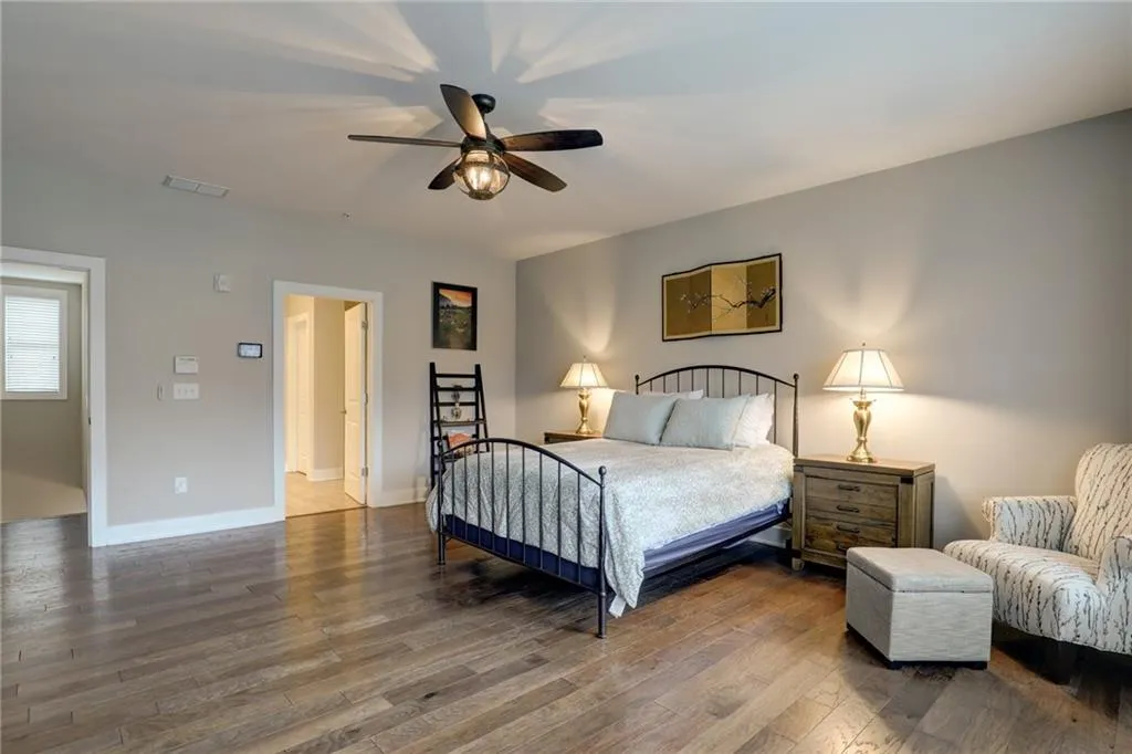 6719 Cadence Boulevard Unit 33, Sandy Springs, Georgia 30328, 1 Bedroom Bedrooms, ,2 BathroomsBathrooms,Residential,Sold,6719 Cadence Boulevard Unit 33,6817676