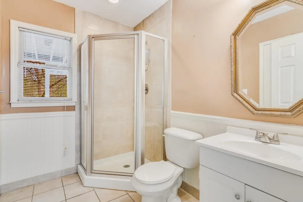 1355 Indian Trail Nw, Sandy Springs, Georgia 30327, 4 Bedrooms Bedrooms, ,4 BathroomsBathrooms,Residential,Sold,1355 Indian Trail Nw,7162959