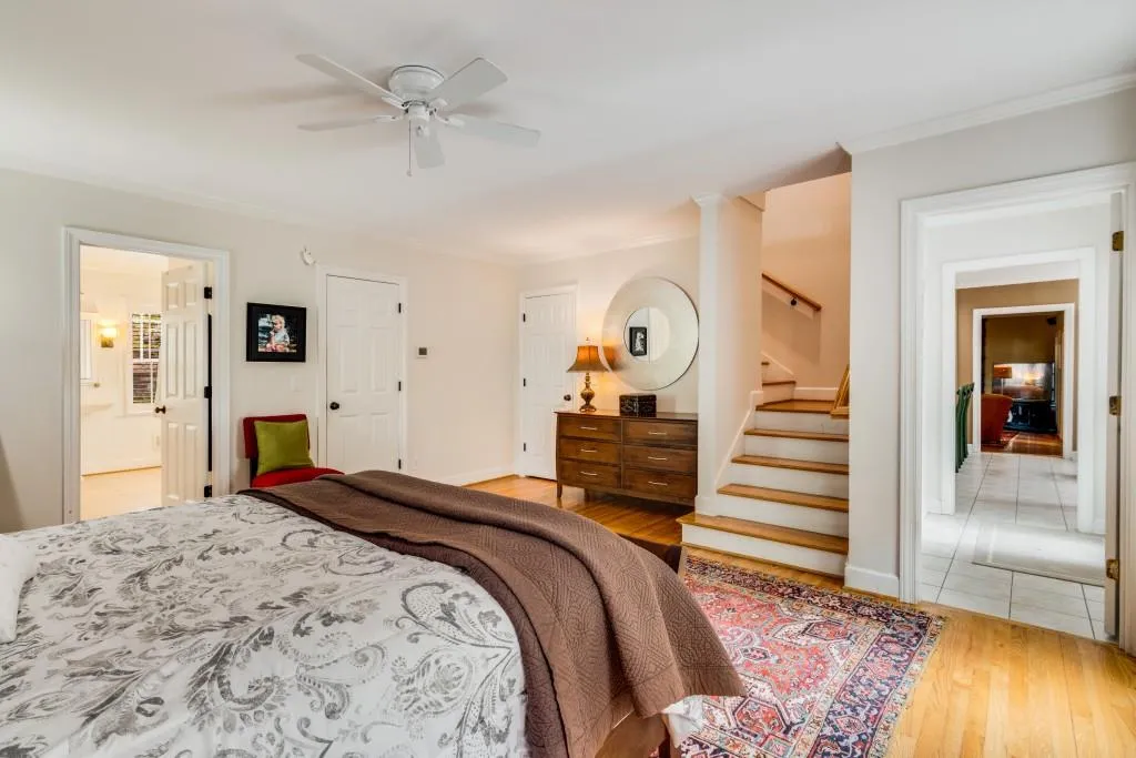 1355 Indian Trail Nw, Sandy Springs, Georgia 30327, 4 Bedrooms Bedrooms, ,4 BathroomsBathrooms,Residential,Sold,1355 Indian Trail Nw,7162959