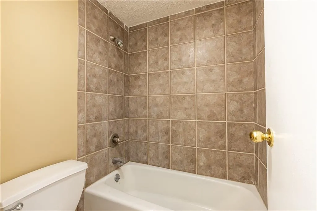 2479 Peachtree Road Ne Unit 1010, Atlanta, Georgia 30305, 1 Bedroom Bedrooms, 0 ,1 BathroomBathrooms,Residential,For Sale,2479 Peachtree Road Ne Unit 1010,7755131