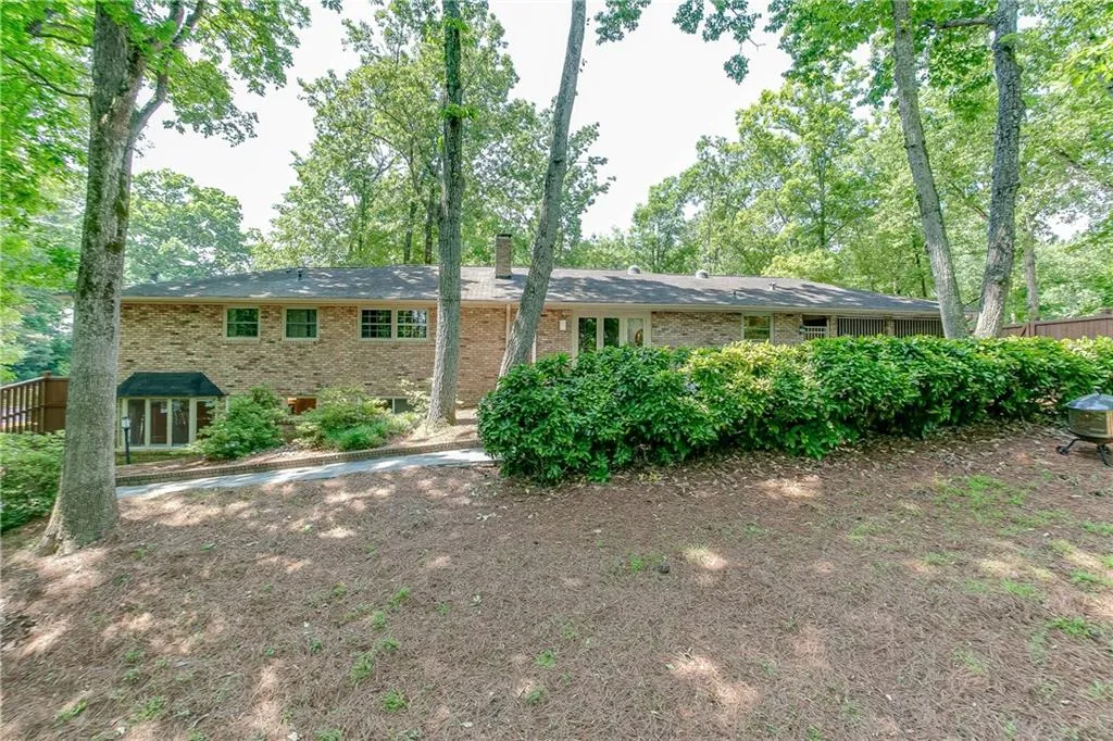 490 Heritage Way, Atlanta, Georgia 30328, 4 Bedrooms Bedrooms, ,3 BathroomsBathrooms,Residential,Sold,490 Heritage Way,6012603