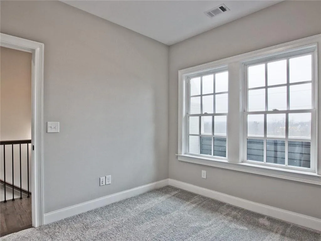 6682 Sterling Drive Unit 665, Sandy Springs, Georgia 30328, 3 Bedrooms Bedrooms, ,3 BathroomsBathrooms,Residential,Sold,6682 Sterling Drive Unit 665,6897991