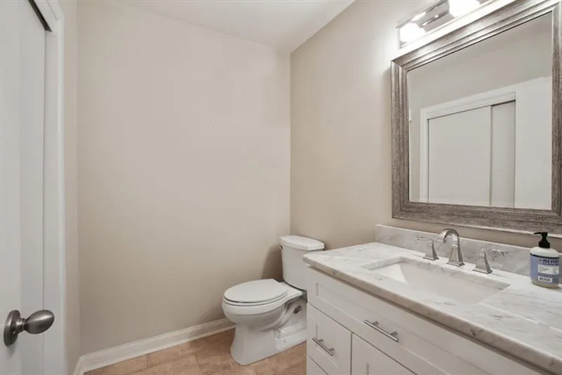 570 Elden Drive Ne, Atlanta, Georgia 30342, 4 Bedrooms Bedrooms, ,3 BathroomsBathrooms,Residential,Sold,570 Elden Drive Ne,6641666