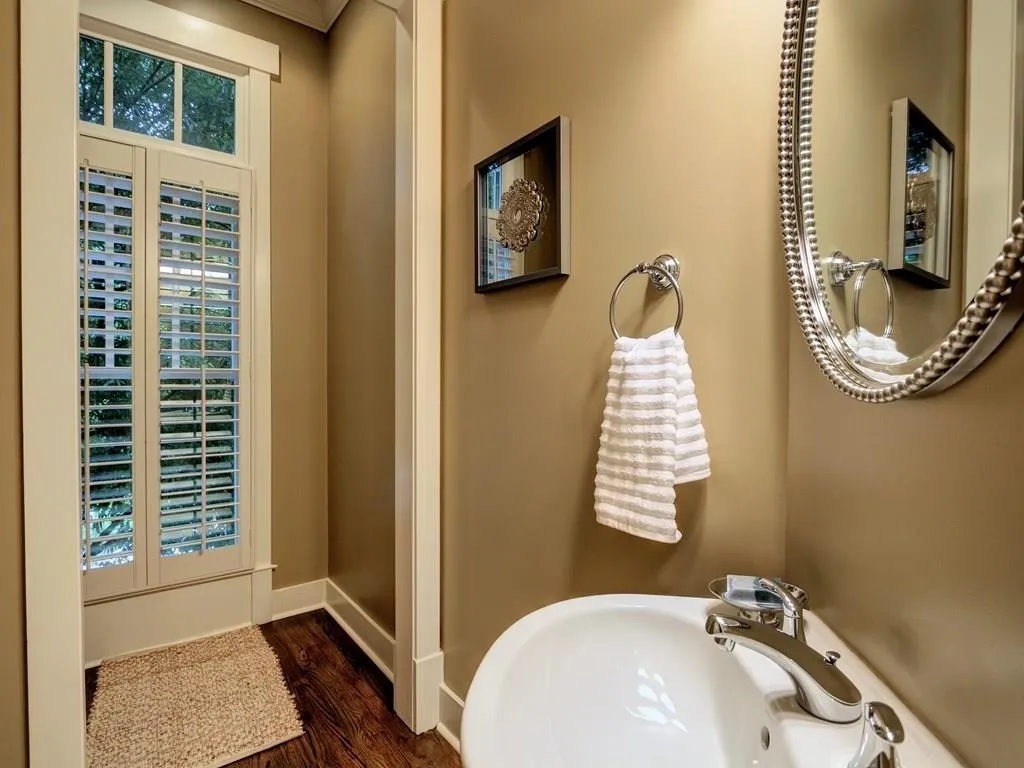 1110 River Vista Drive, Atlanta, Georgia 30339, 3 Bedrooms Bedrooms, ,3 BathroomsBathrooms,Residential,Sold,1110 River Vista Drive,5841855