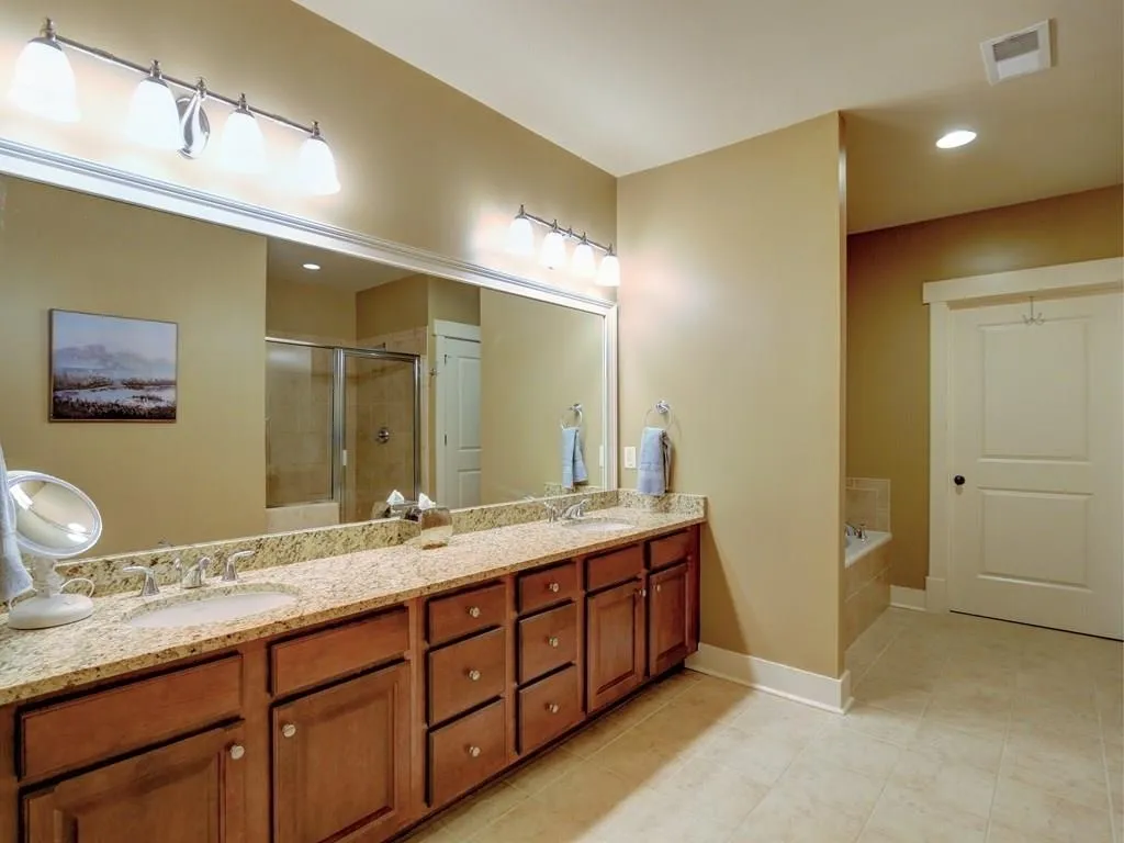 1110 River Vista Drive, Atlanta, Georgia 30339, 3 Bedrooms Bedrooms, ,3 BathroomsBathrooms,Residential,Sold,1110 River Vista Drive,5841855