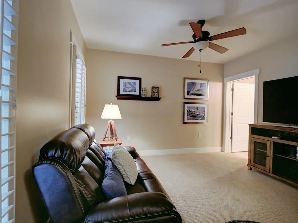 1110 River Vista Drive, Atlanta, Georgia 30339, 3 Bedrooms Bedrooms, ,3 BathroomsBathrooms,Residential,Sold,1110 River Vista Drive,5841855