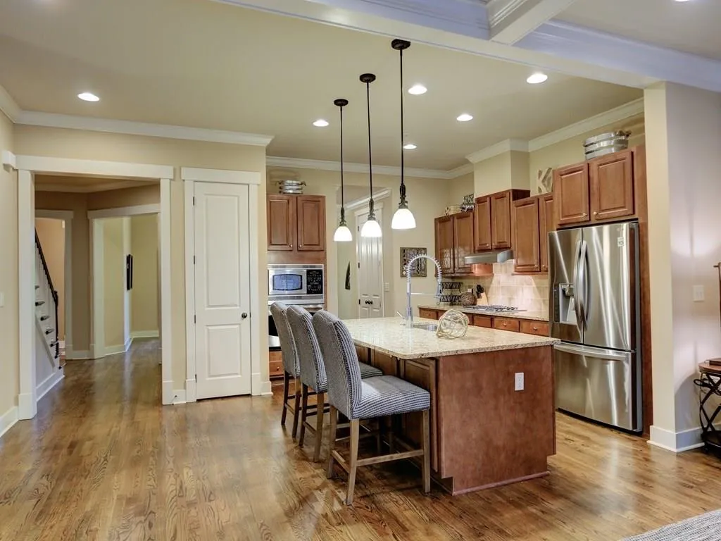 1110 River Vista Drive, Atlanta, Georgia 30339, 3 Bedrooms Bedrooms, ,3 BathroomsBathrooms,Residential,Sold,1110 River Vista Drive,5841855