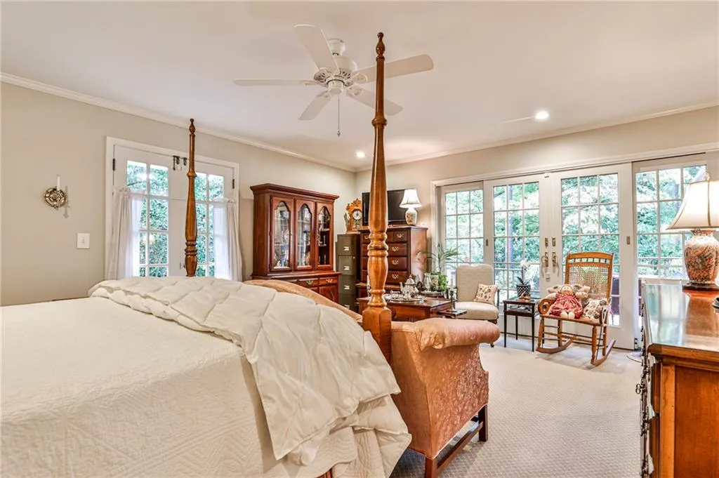 750 Starlight Drive, Atlanta, Georgia 30342, 5 Bedrooms Bedrooms, ,3 BathroomsBathrooms,Residential,Sold,750 Starlight Drive,6956672
