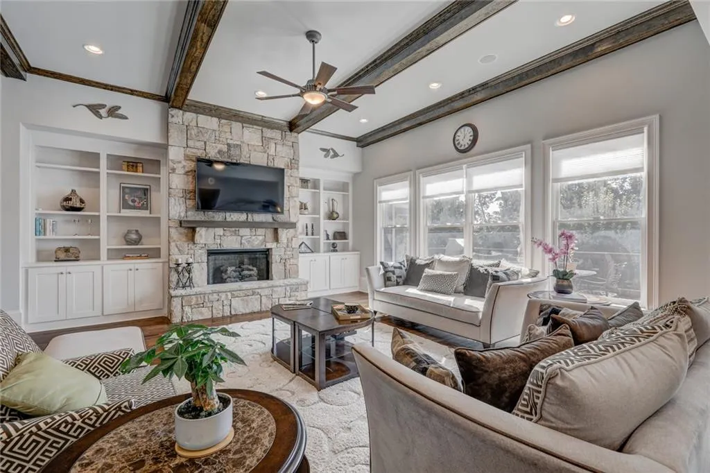 535 Belada Boulevard, Sandy Springs, Georgia 30342, 6 Bedrooms Bedrooms, ,6 BathroomsBathrooms,Residential,Sold,535 Belada Boulevard,6835258