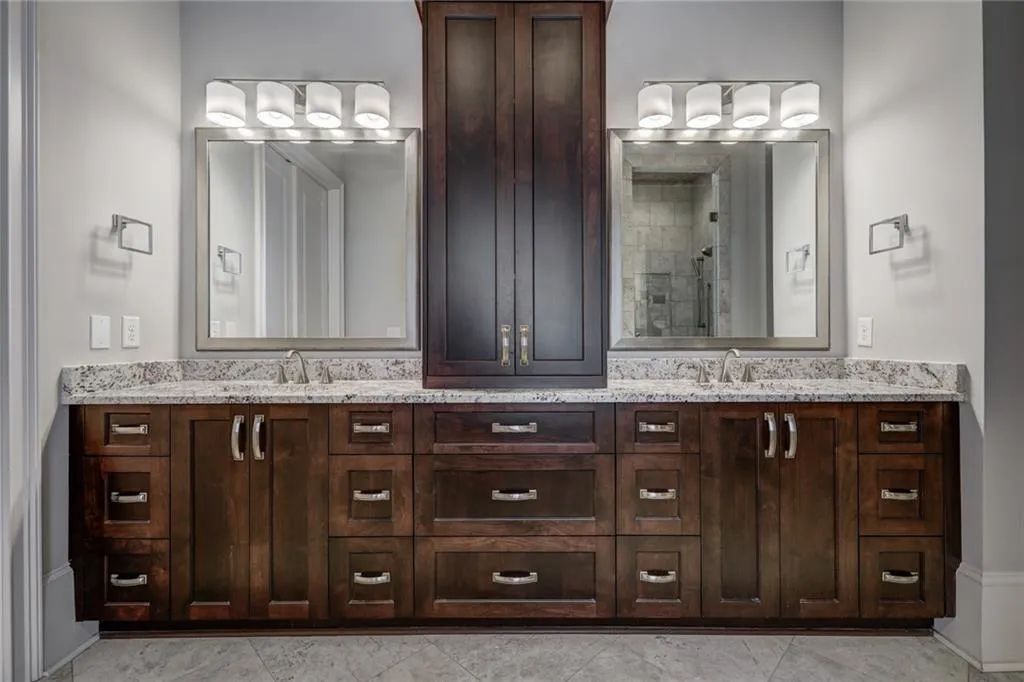 535 Belada Boulevard, Sandy Springs, Georgia 30342, 6 Bedrooms Bedrooms, ,6 BathroomsBathrooms,Residential,Sold,535 Belada Boulevard,6835258