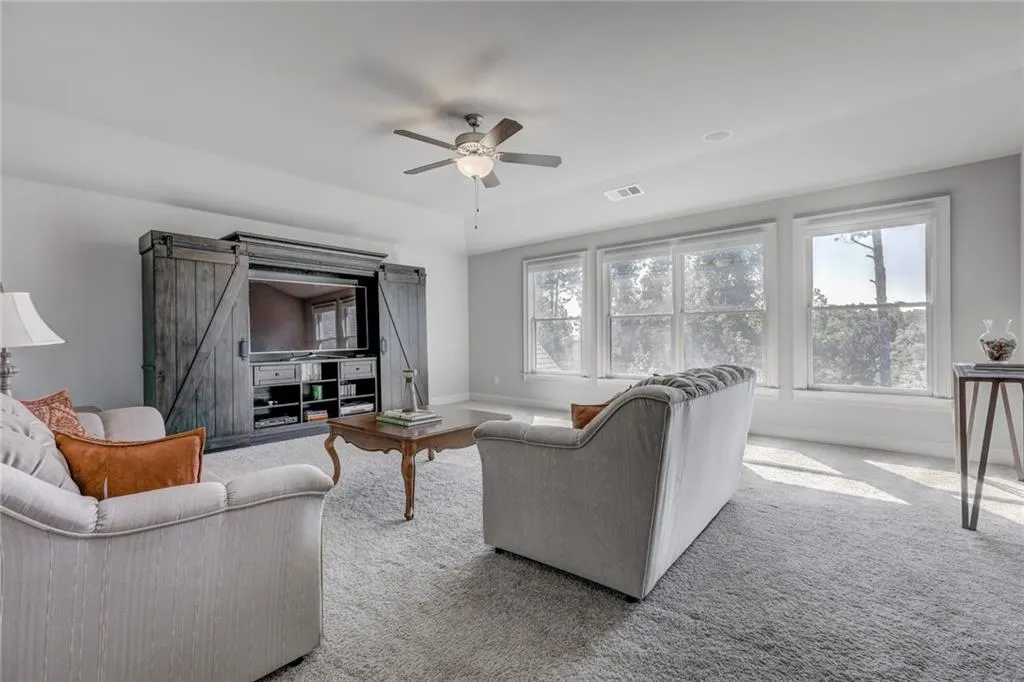 535 Belada Boulevard, Sandy Springs, Georgia 30342, 6 Bedrooms Bedrooms, ,6 BathroomsBathrooms,Residential,Sold,535 Belada Boulevard,6835258